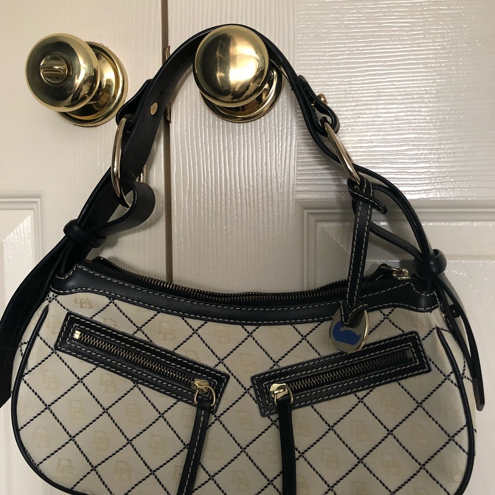 Dooney & Bourke handbag
